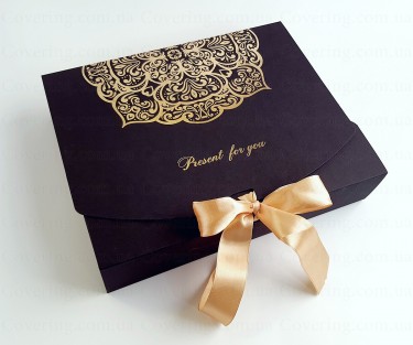 Коробка подарочная Present for you (дизайн. картон с тиснением, р-р 25*20*5 см, черный)